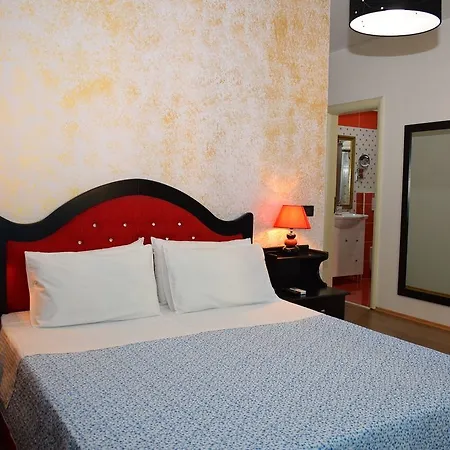 Hotel Royal 3*