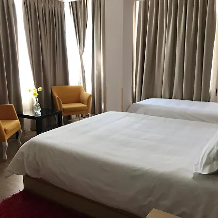 Royal 3* Tirana