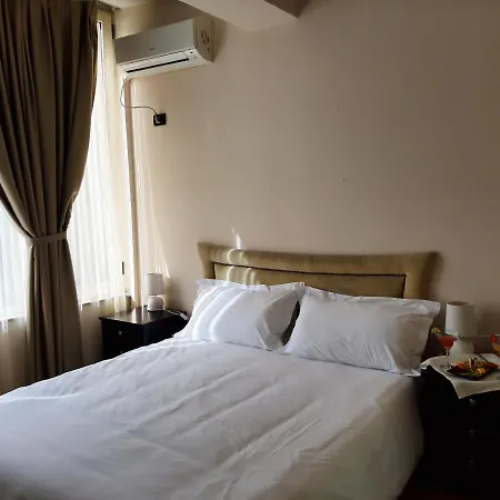 Hotel Royal